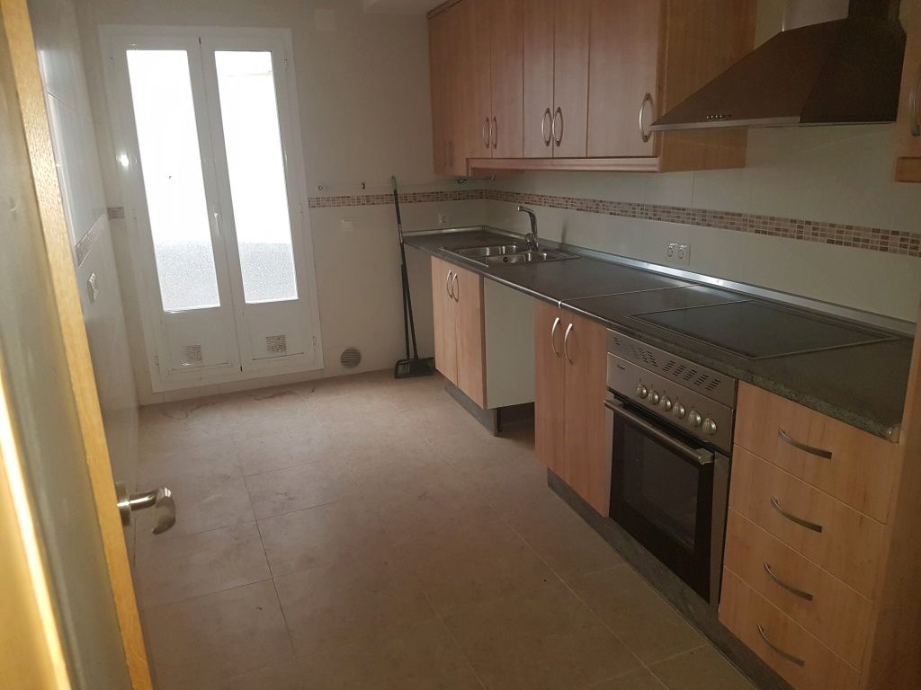 Kitchen of Flat for sale in Villar de Olalla  with Heating