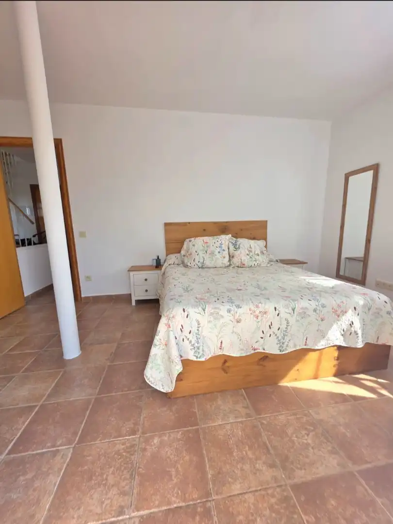 Schlafzimmer von Haus oder Chalet zum Verkauf in Sant Fost de Campsentelles mit Heizung, Privatgarten und Abstellraum