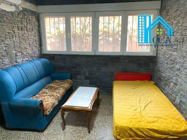 Piso en Venta en Calle Lanjarón en Orcasur - 12 de Octubre