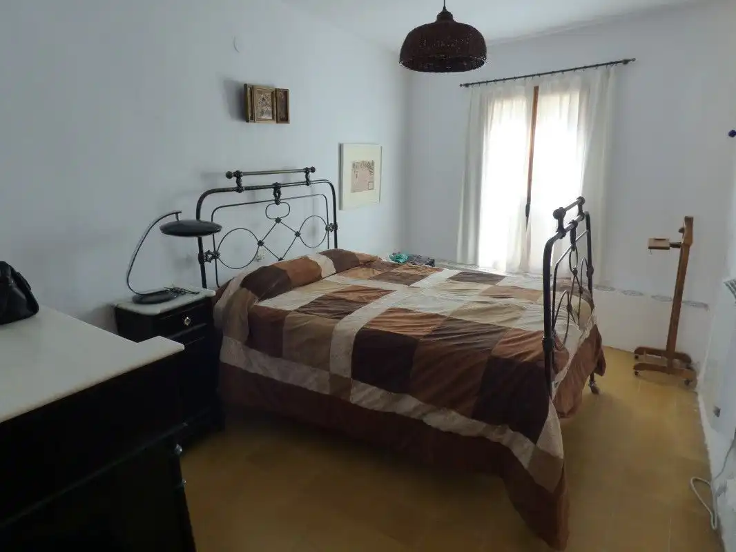 Schlafzimmer von Country house zum Verkauf in Sella mit Privatgarten, Terrasse und Abstellraum
