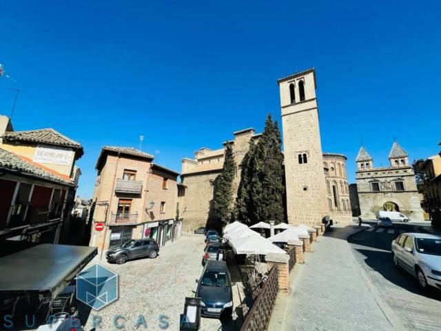 Casa-chalet en Venta en Casco Histórico