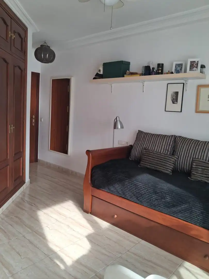 Dormitori de Apartament en venda en Mijas amb Calefacció, Moblat i Balcó