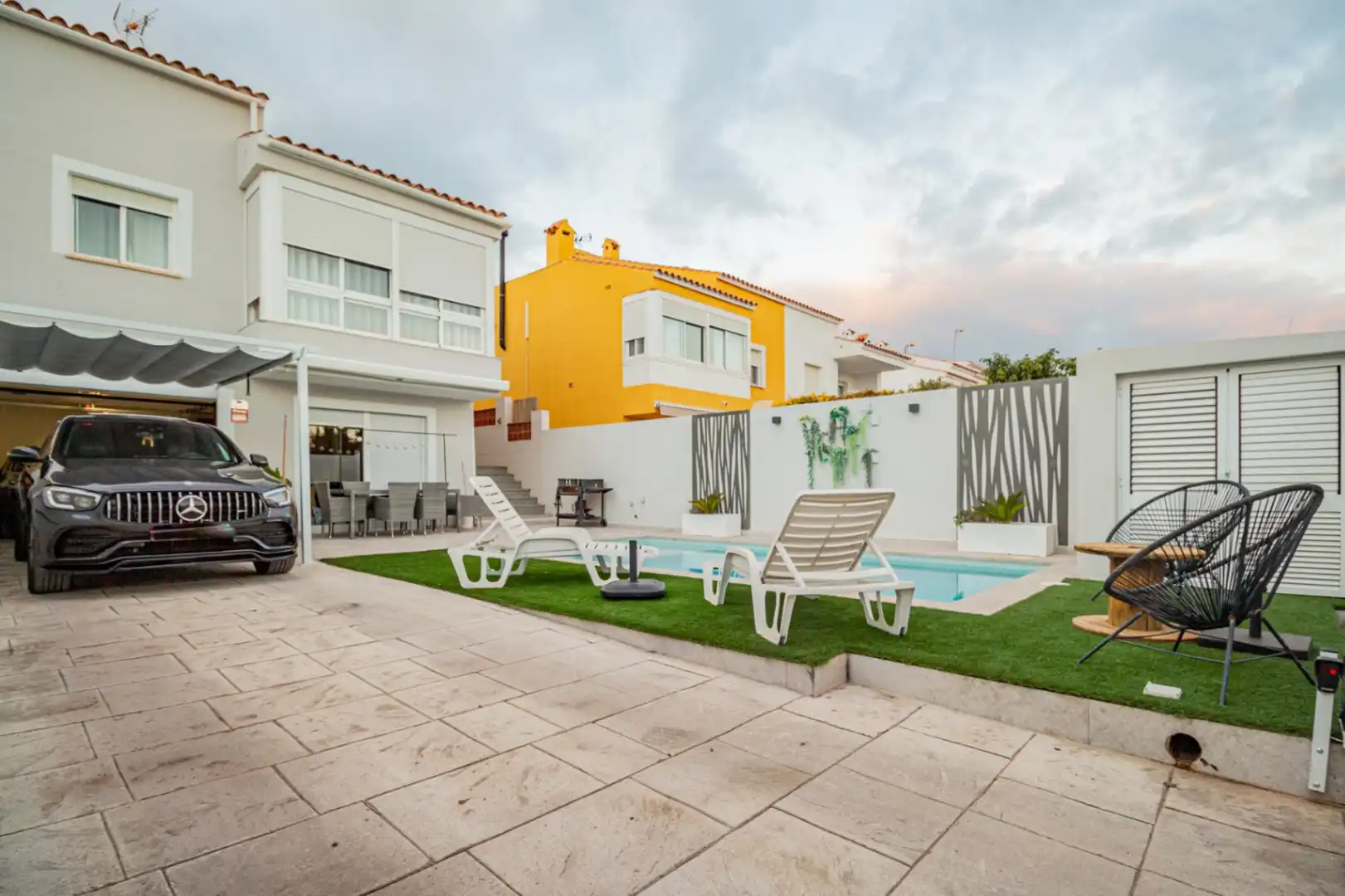 Exterior view of Detached homes for sale in La Nucia  with Air Conditioner, Heating and Terrace