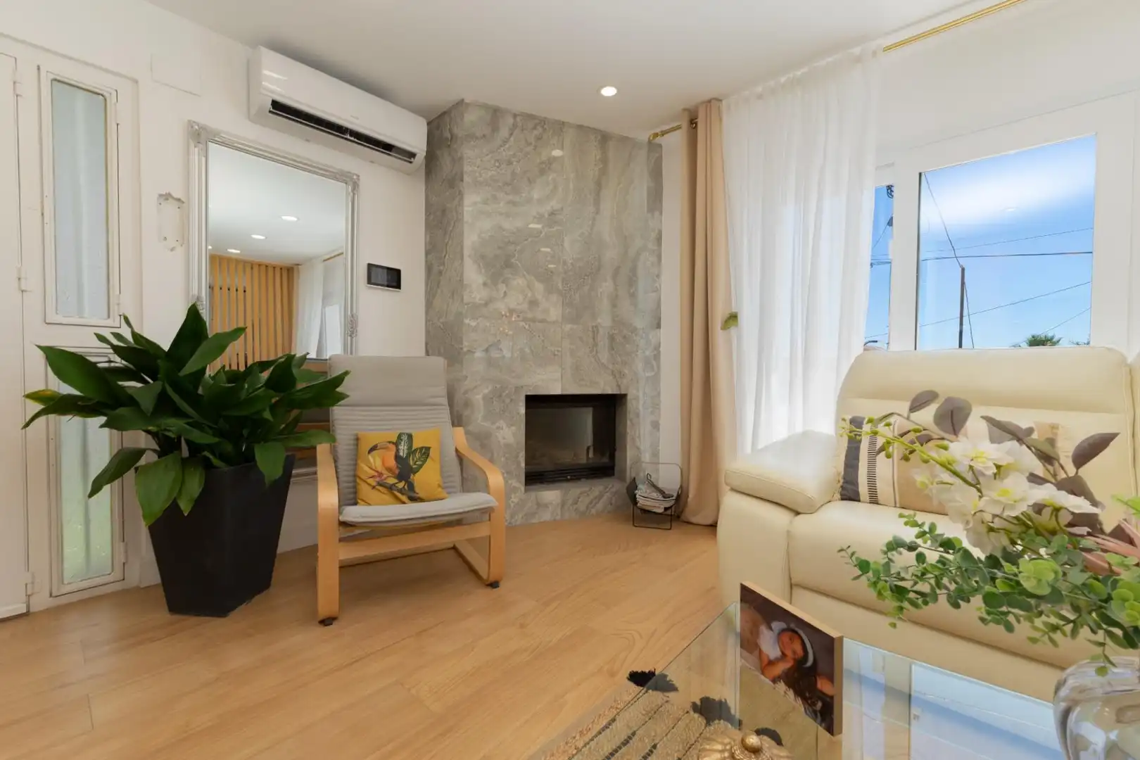 Sala de estar de Casa o chalet en venta en Málaga con Aire acondicionado, Jardín privado y Terraza