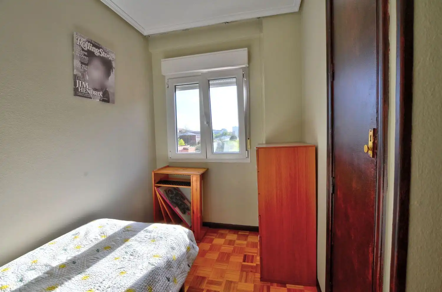 Bedroom of Flat for sale in Gijón   with Storage room and Swimming Pool
