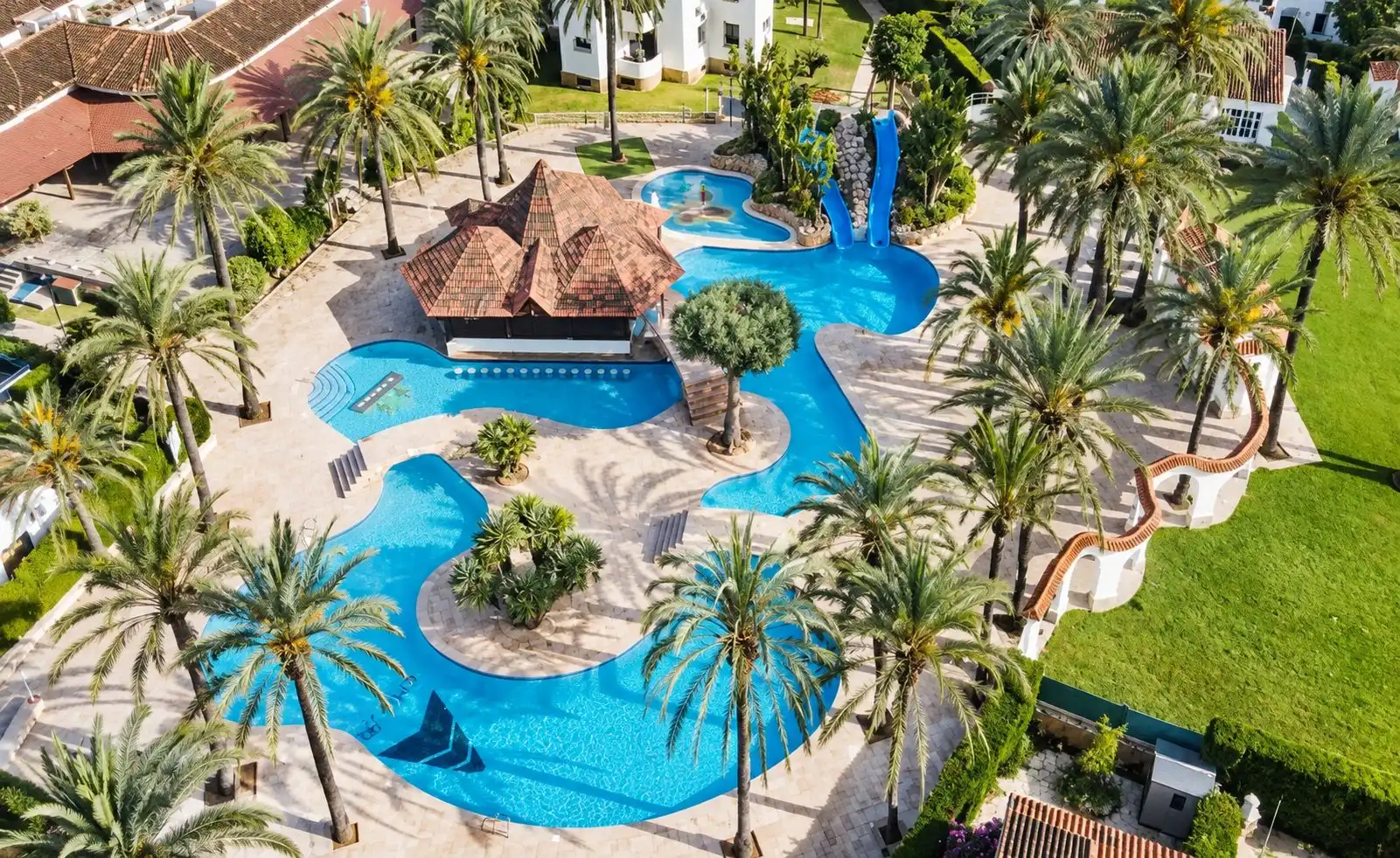 Casa a schiera con piscina in vendita a Las Marinas / Les Marines, imagen 3