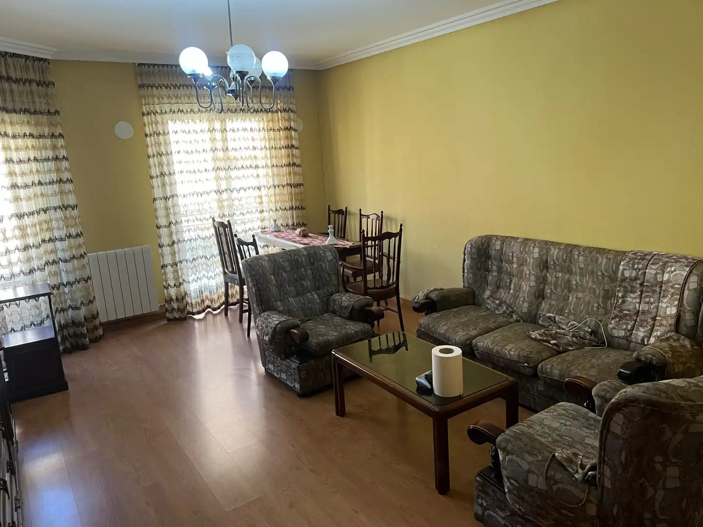 Living room of Flat for sale in Guijuelo  with Heating and Furnished
