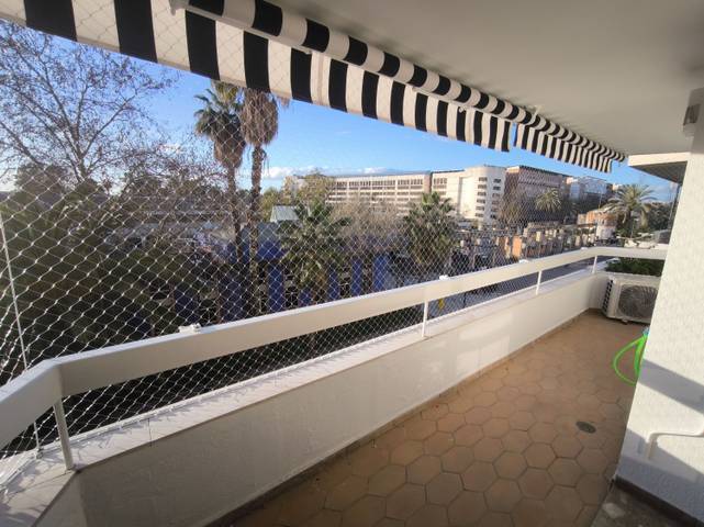 Apartamento en Alquiler en Centro