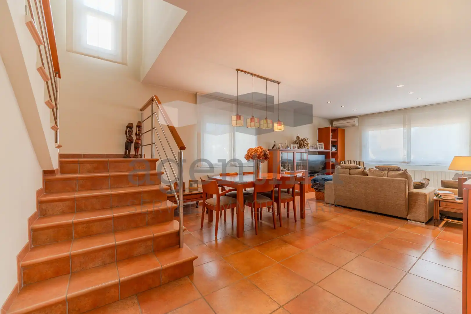 Vista exterior de Casa o chalet en venta en Quart con Aire acondicionado, Calefacción y Piscina
