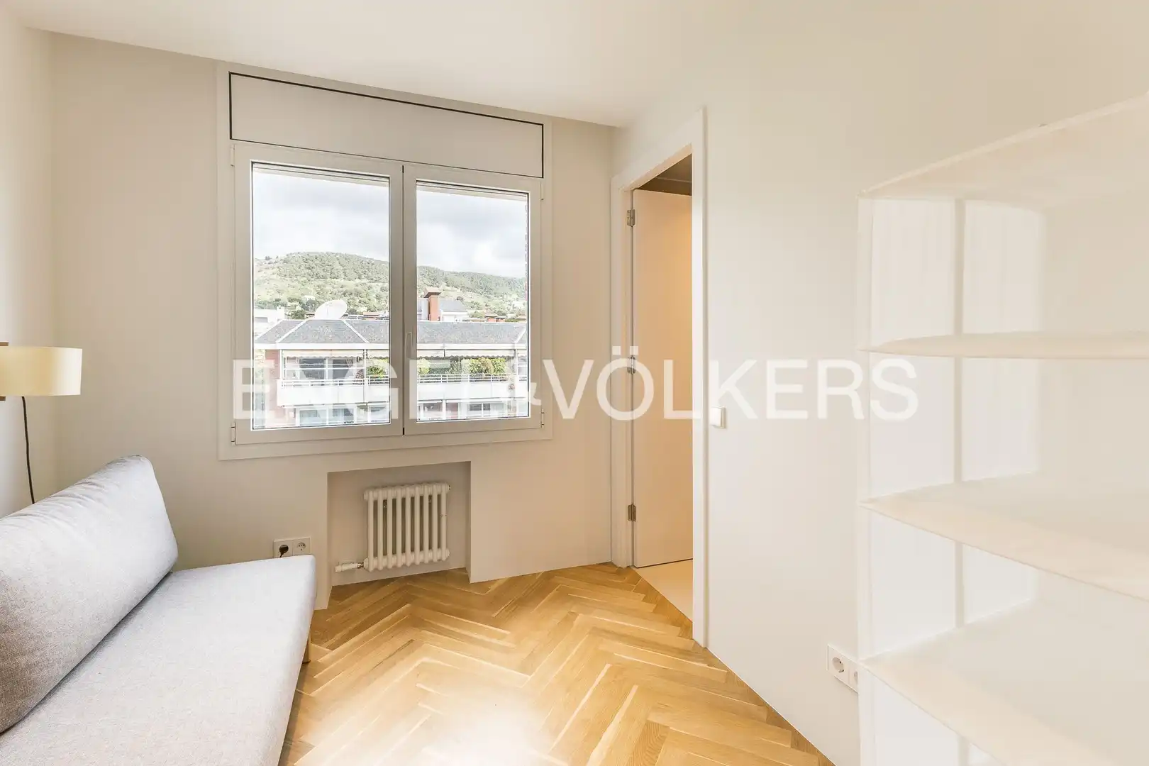 Habitación de Piso en venta en Barcelona con Aire acondicionado, Calefacción y Jardín privado