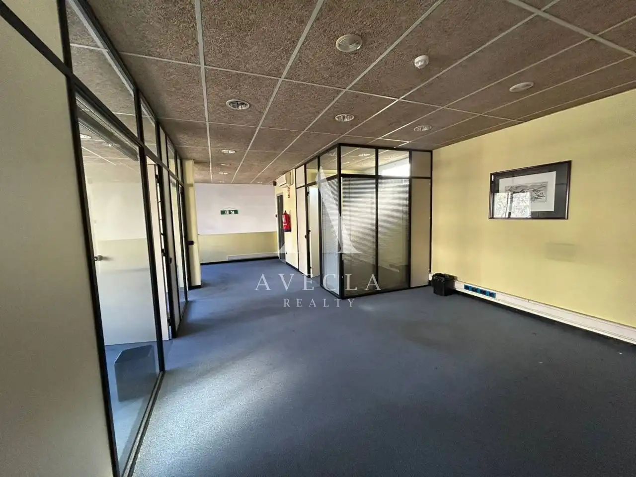Fabrikhallen zur Miete in Barberà del Vallès