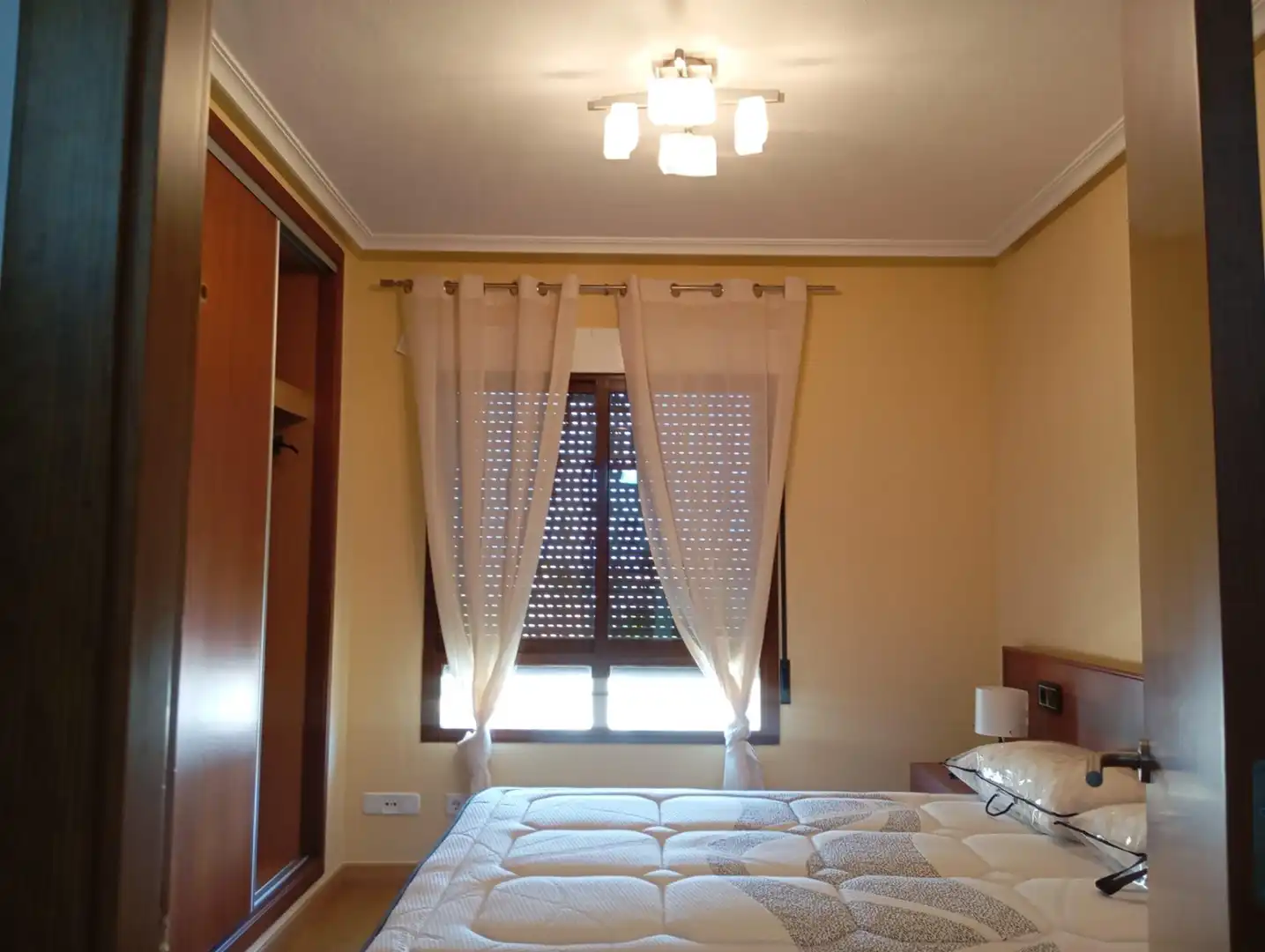 Habitación de Planta baja de alquiler en La Unión con Aire acondicionado, Jardín privado y Amueblado