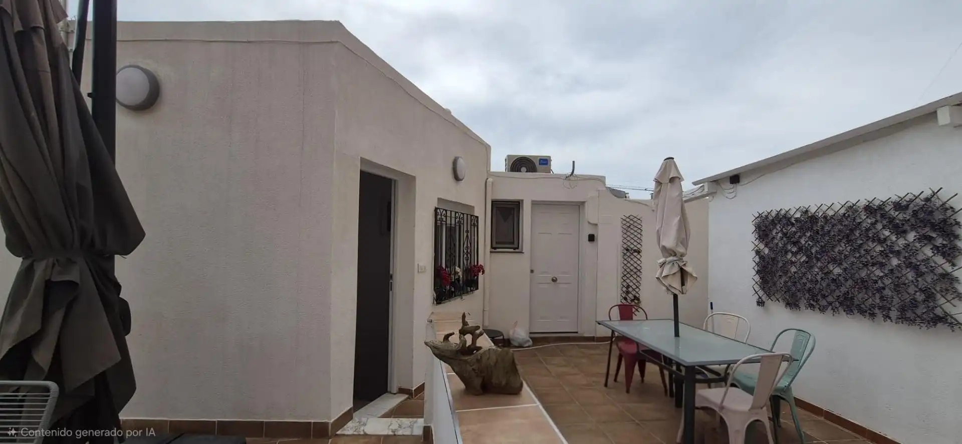 Terraza de Edificio en venta en Almería