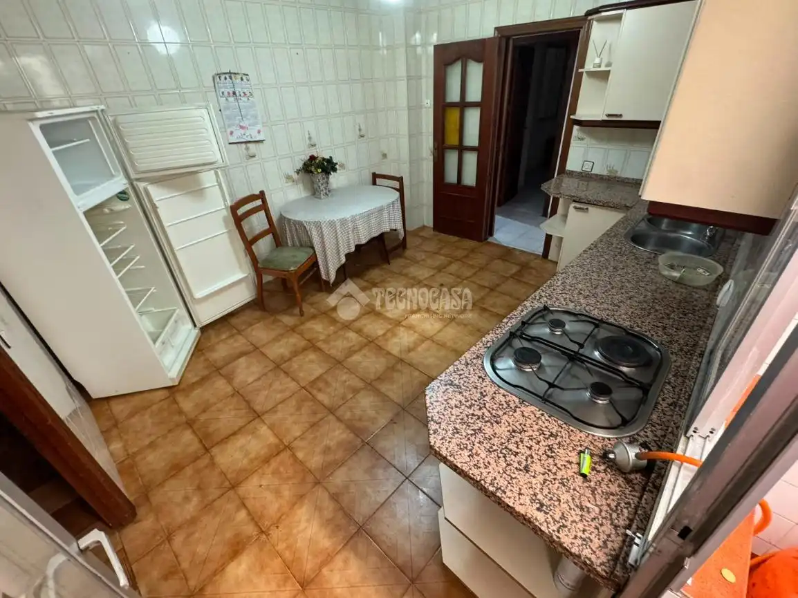 Casa amb terrassa en venda a Maria Auxiliadora - Barriada de Llera, imagen 5