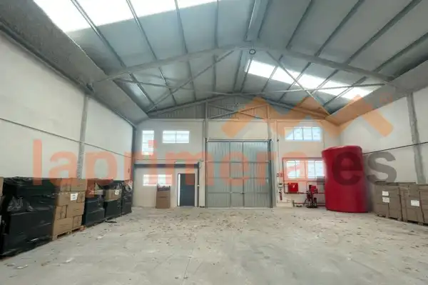 Industrial building to rent in Carrer dels Ports 11, imagen 3