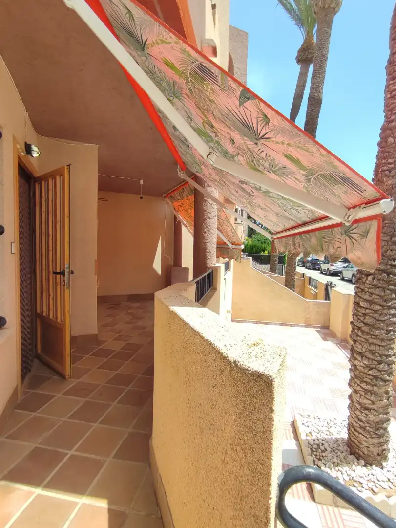 Bungalow con piscina in vendita a Calle Júpiter 9, imagen 7
