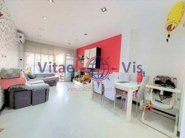 Apartament amb piscina en venda a Urbanización Urb. Collados Zieschang