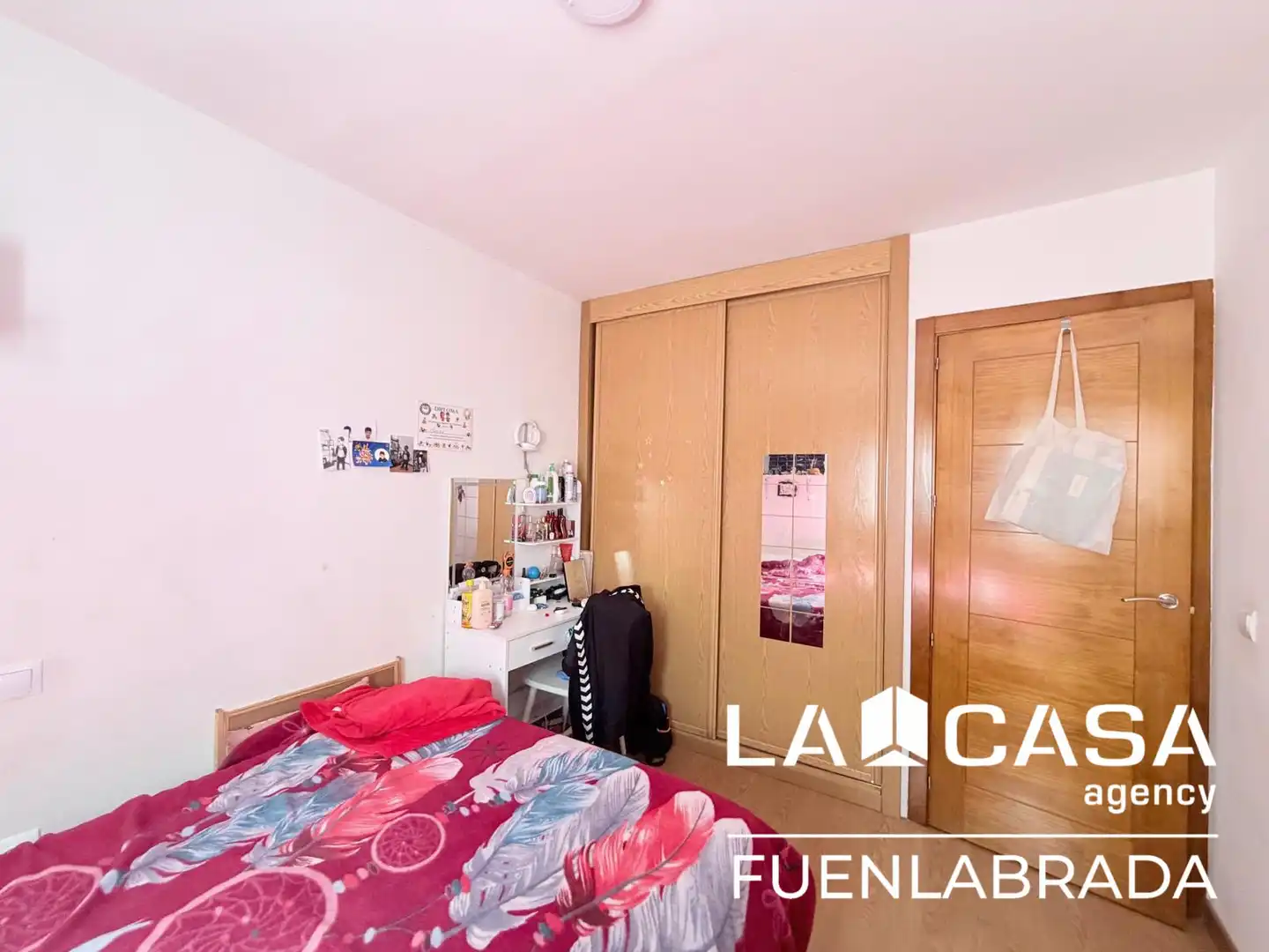 Habitación de Piso en venta en Fuenlabrada con Horno y Lavadora