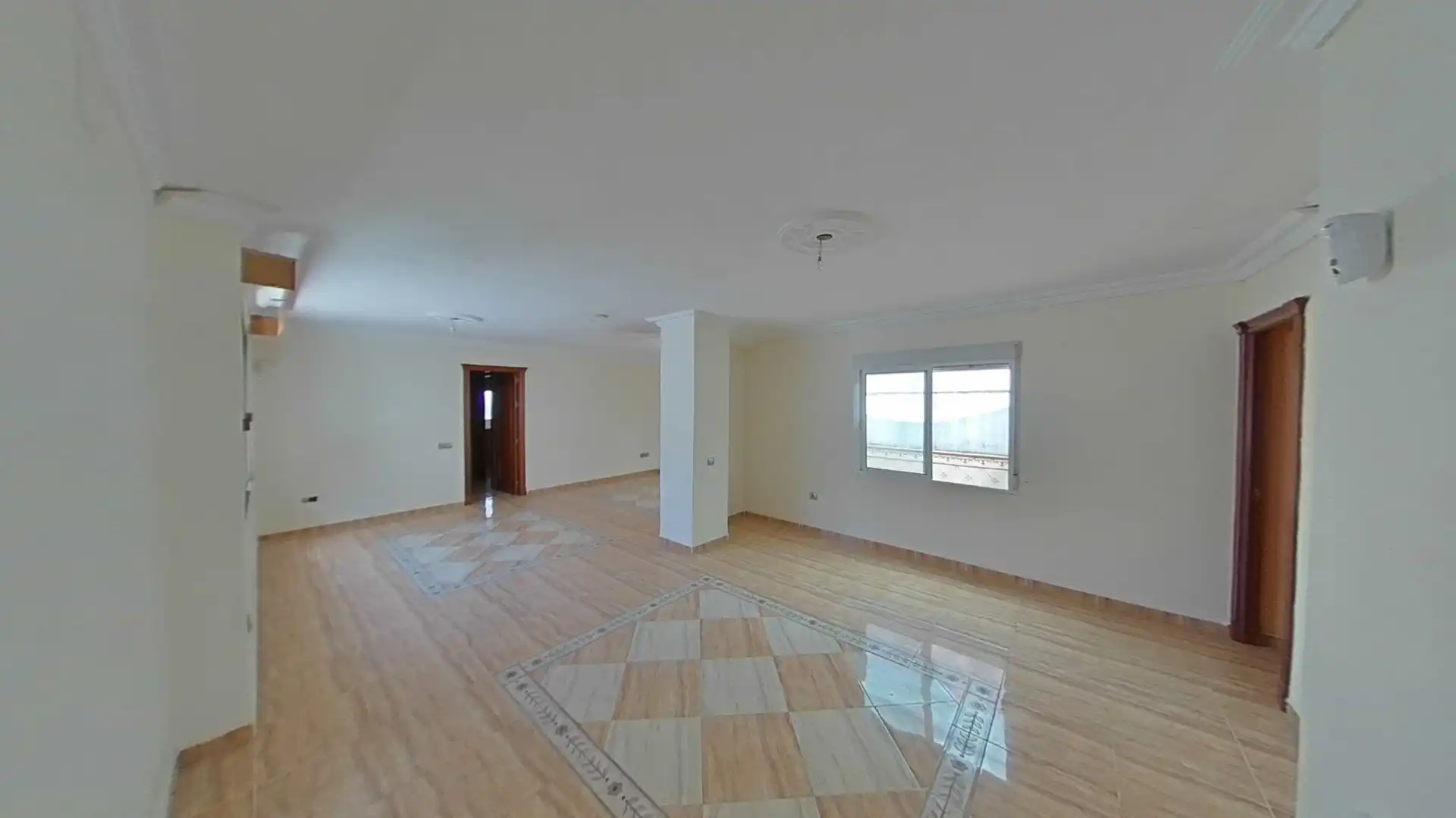 Casa adosada en venta en Marmolejo, Jaén