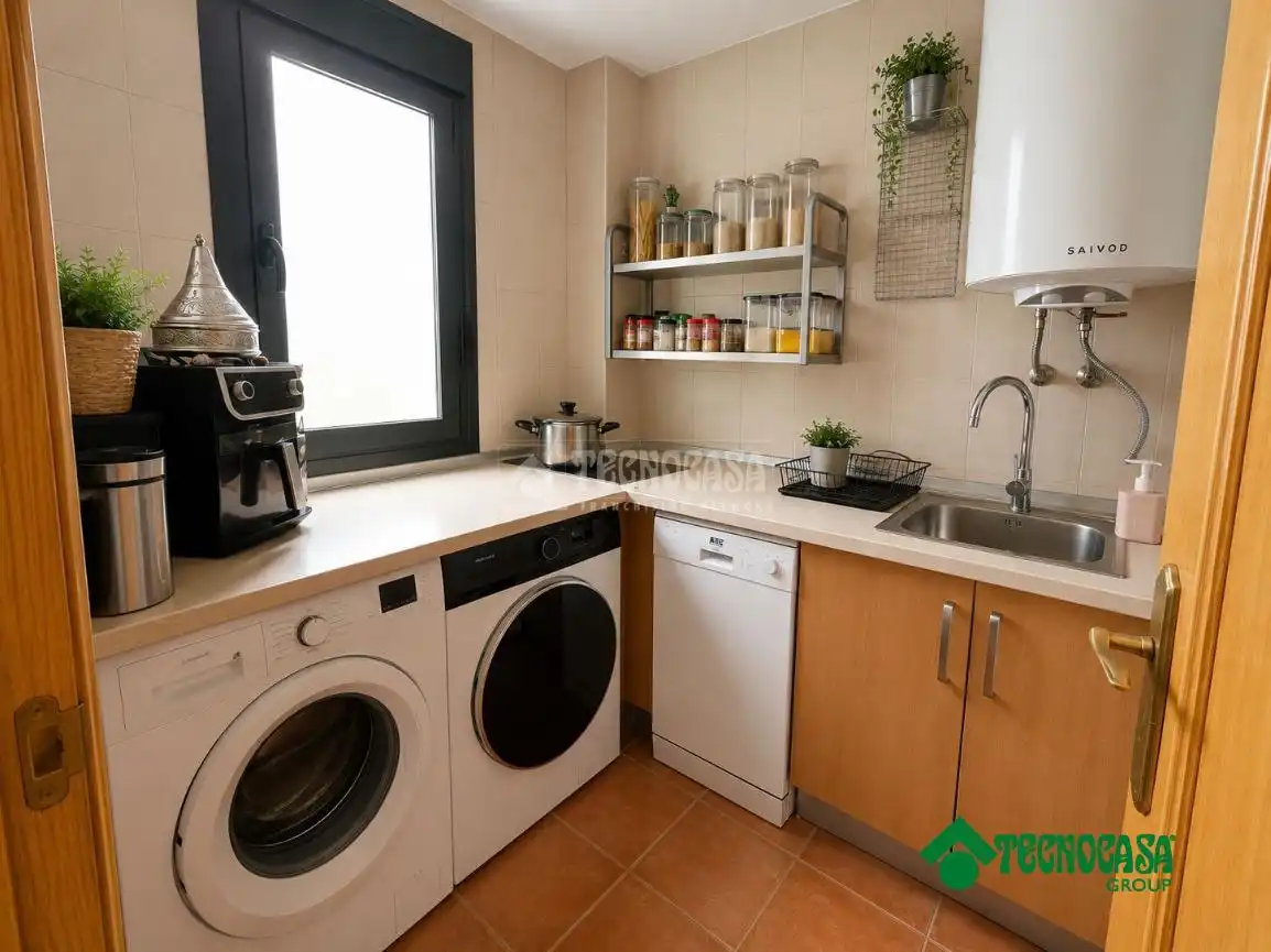 Cocina de Casa adosada en venta en Torrijos con Aire acondicionado, Calefacción y Jardín privado
