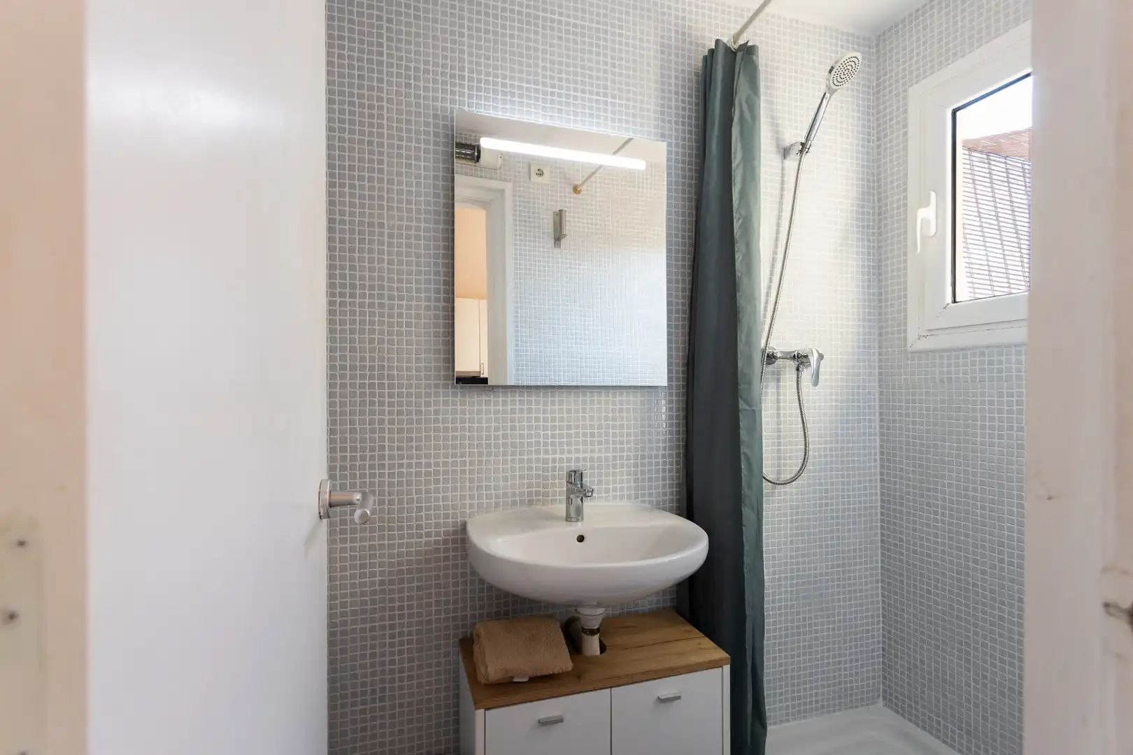 Baño de Ático en venta en Barcelona con Aire acondicionado, Calefacción y Terraza