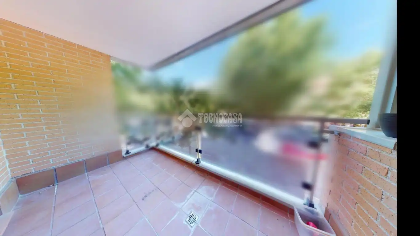 Terrasse von Wohnung zum Verkauf in Yebes mit Klimaanlage, Heizung und Parkett