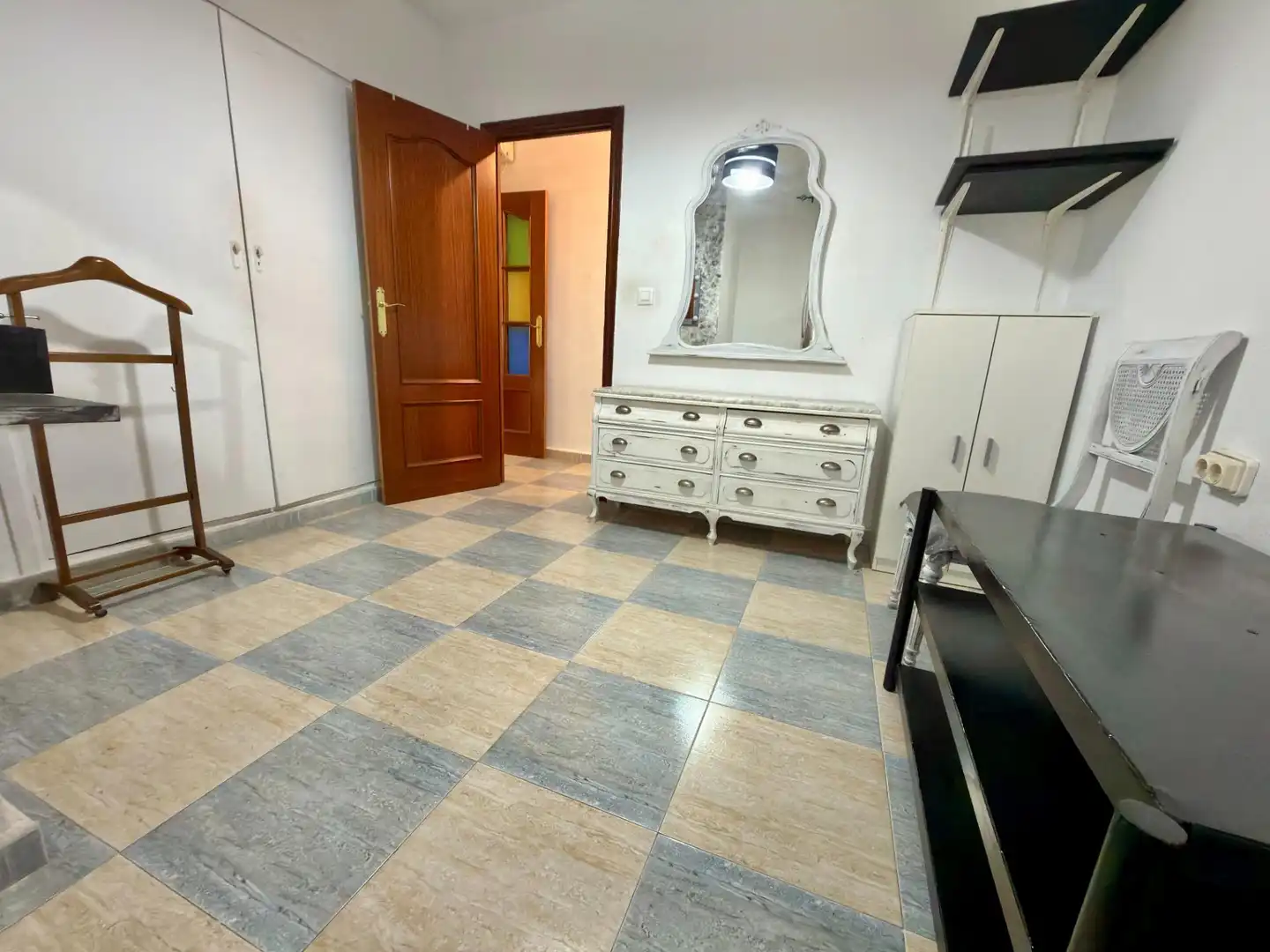 Bedroom of Flat for sale in Córdoba  with Terrace, Storage room and Furnished