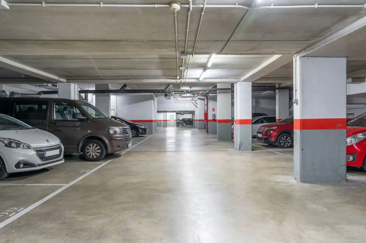 Moto à louer à CALLE ERNEST LLUCH 15, imagen 16