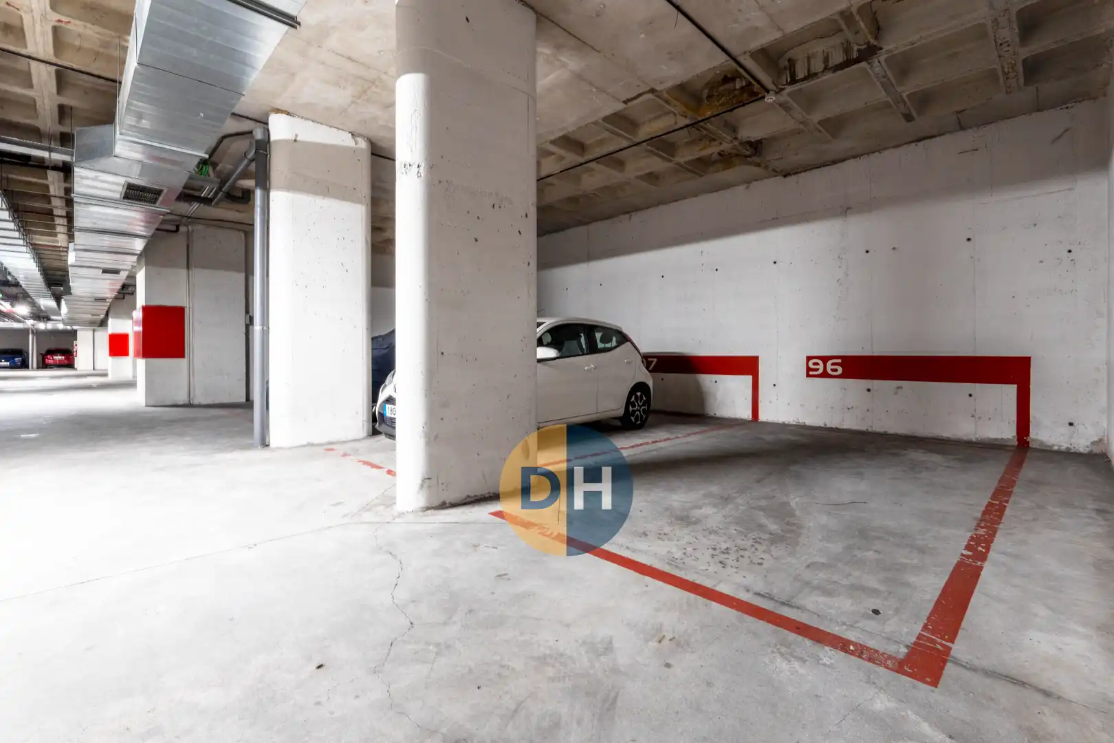 Parking de Ático en venta en Madrid con Aire acondicionado, Calefacción y Parquet