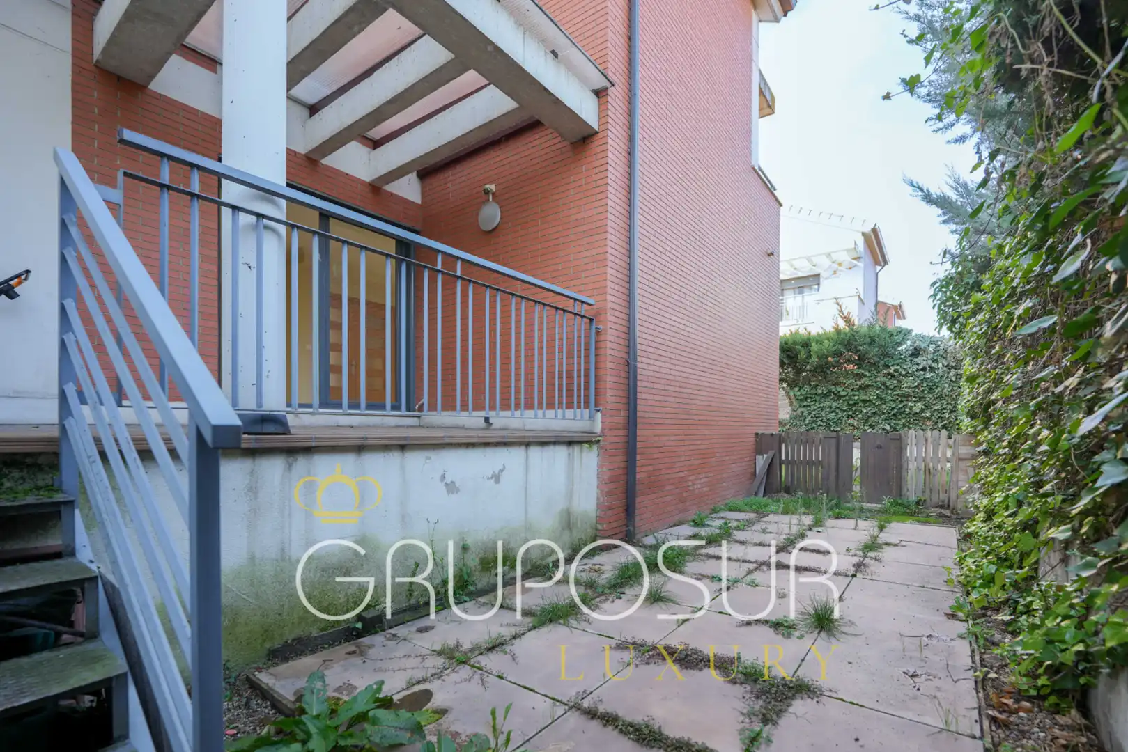 Jardí de Casa adosada en venda en Valladolid amb Calefacció, Jardí privat i Parquet