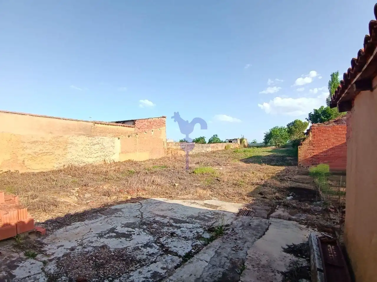 Casa o xalet en venda en Valverde de la Virgen amb Calefacció i Jardí privat