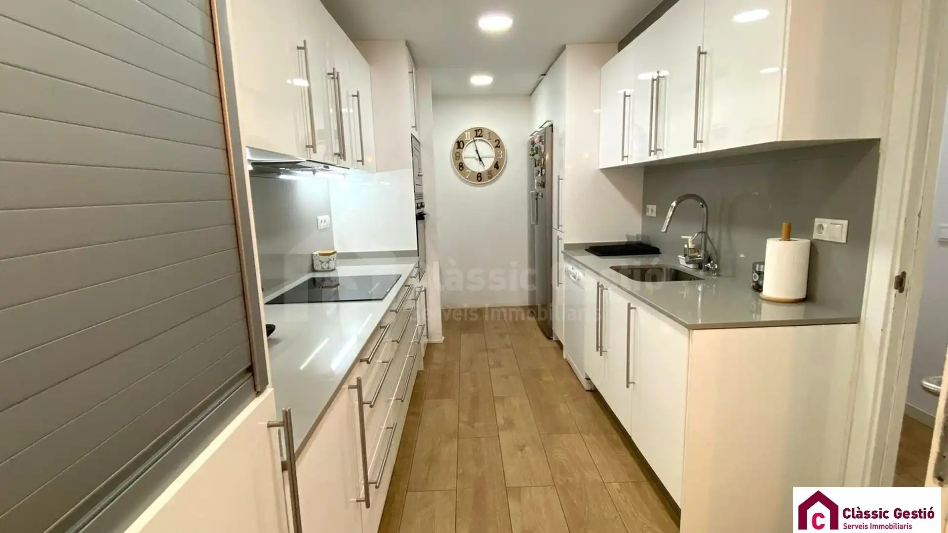 Kitchen of Flat for sale in Terrassa  with Air Conditioner, Heating and Balcony