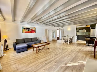 Piso con ascensor en venta en Calle de Sant Sebastià