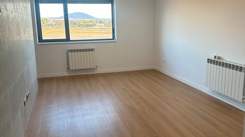 Foto 3 de Piso de alquiler en Calle Sierra de Layos, 3, Argés, Toledo