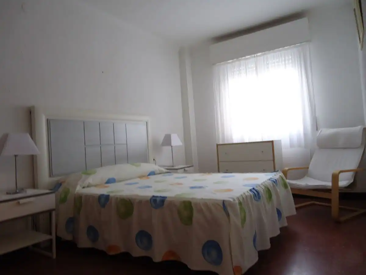 Dormitori de Apartament de lloguer en Sevilla amb Moblat