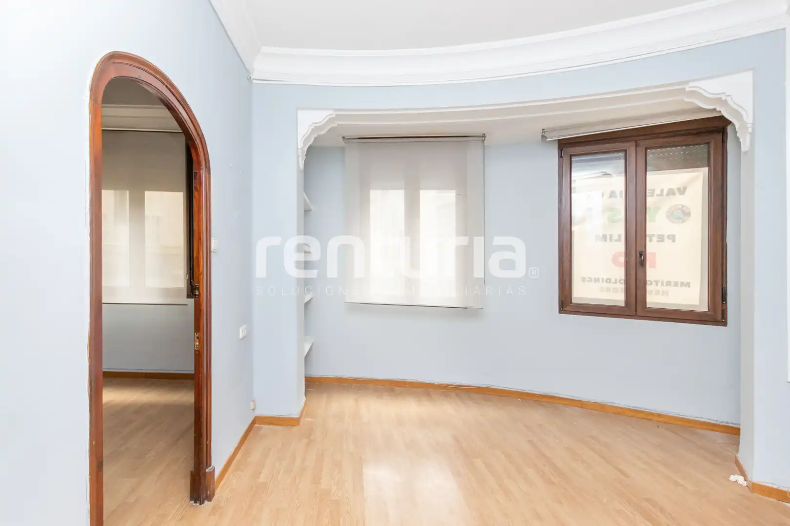 Habitación de Oficina de alquiler en Valencia con Aire acondicionado