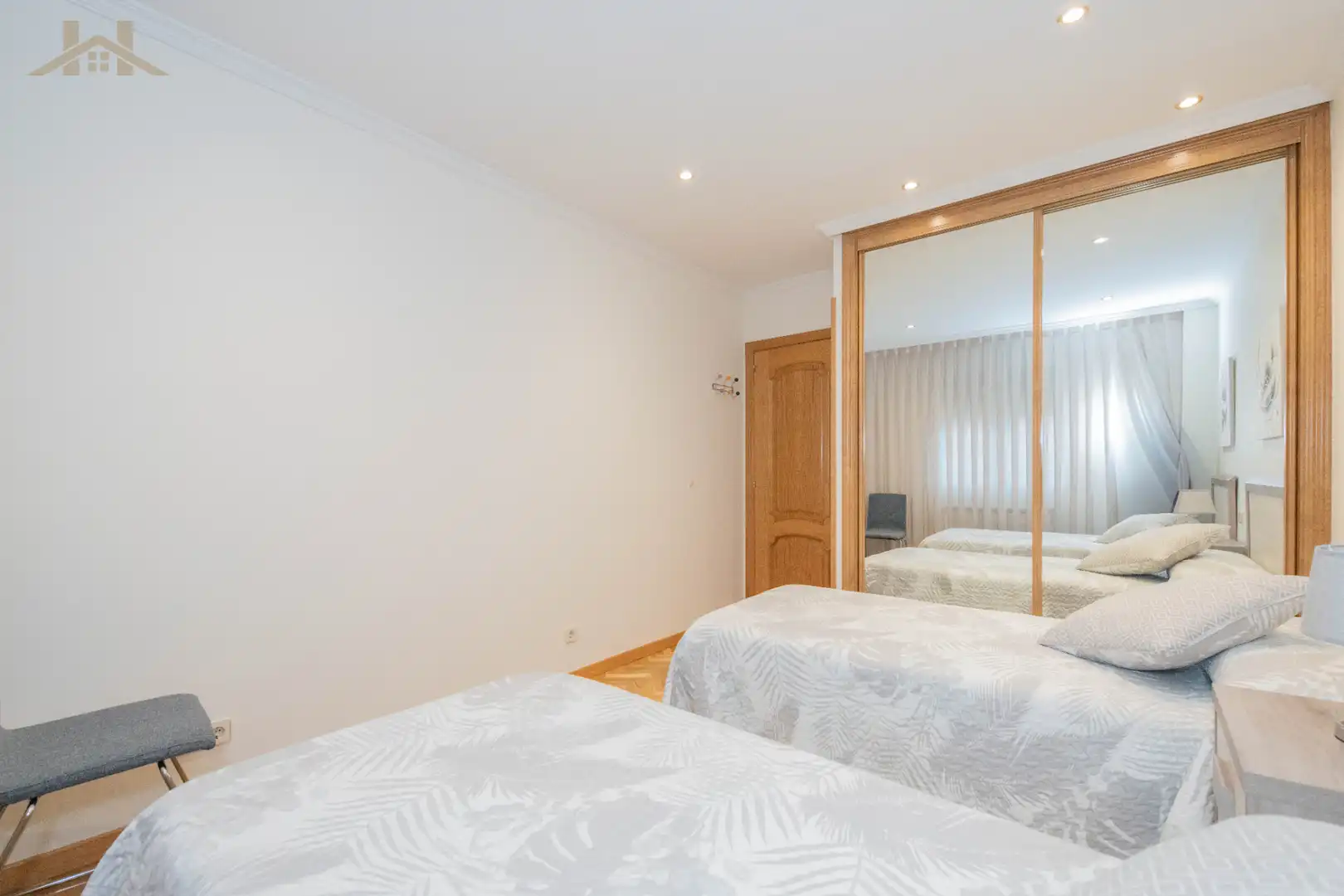 Habitación de Casa adosada en venta en Navalcarnero con Aire acondicionado, Calefacción y Jardín privado