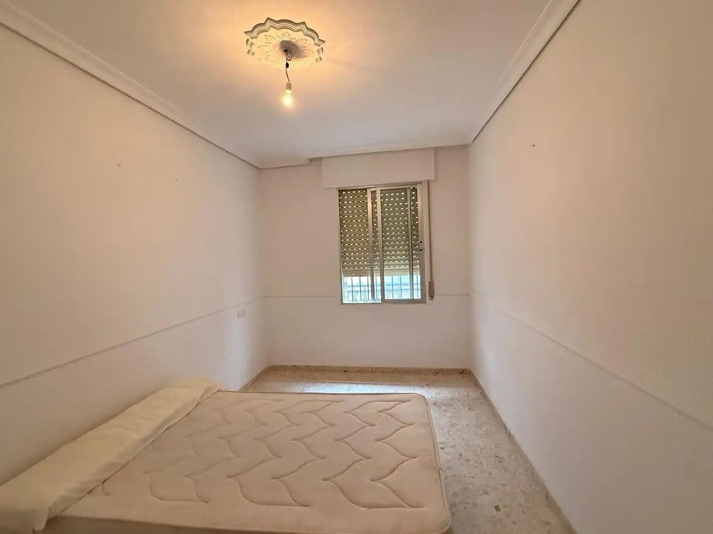 Bedroom of Flat for sale in Montoro