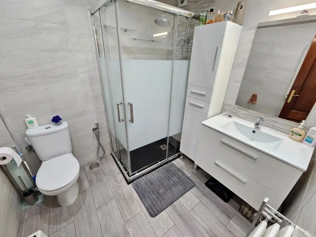 Baño de Piso en venta en Villalegre - La Luz