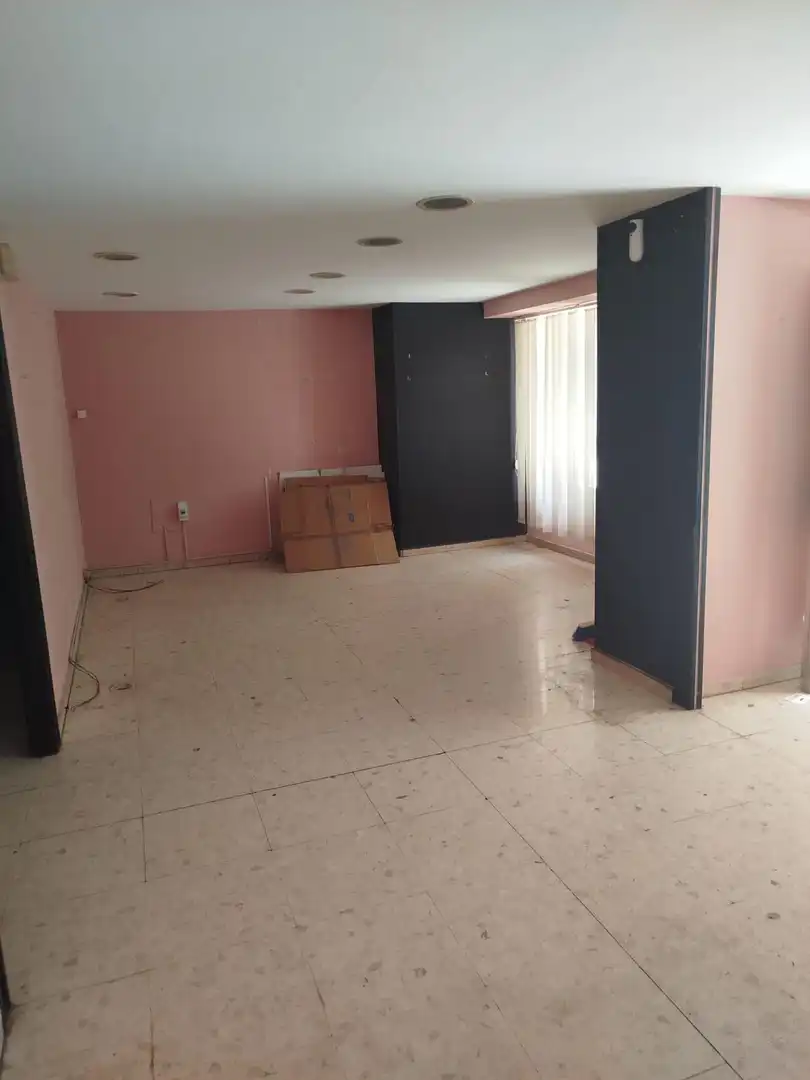 Local de alquiler en Cádiz con Aire acondicionado