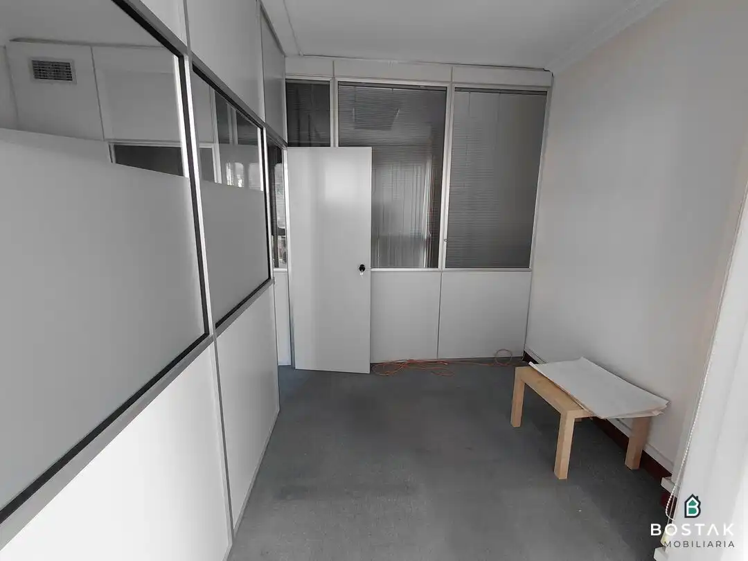 Oficina amb ascensor de lloguer a Nafarroa Kalea, imagen 10