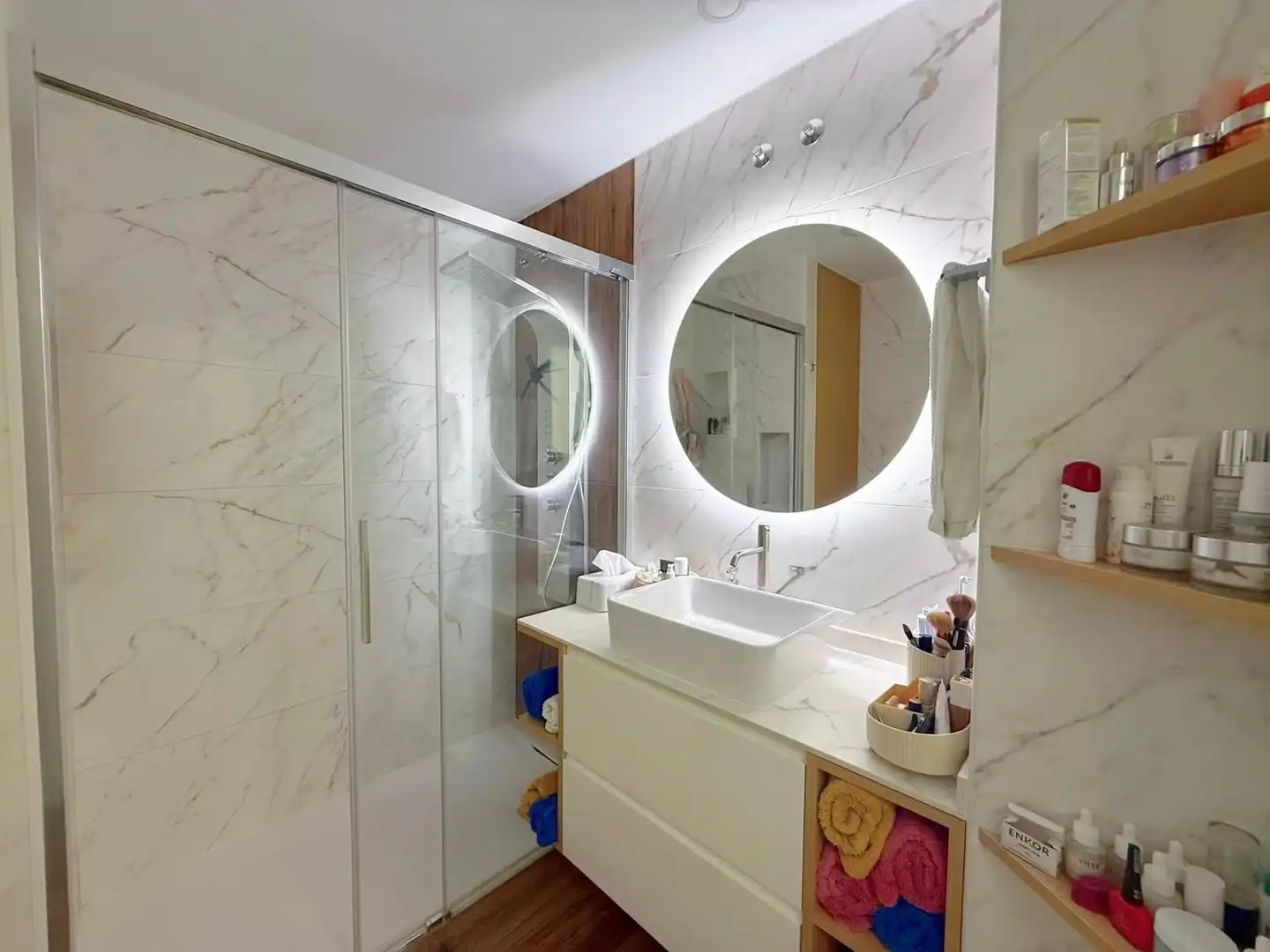 Badezimmer von Wohnung zum Verkauf in Arona mit Klimaanlage, Terrasse und Abstellraum