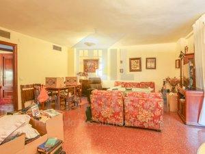 Photo 5 of Flat for sale in Plaza Salesiano Don Ubaldo, Triana Este, Sevilla