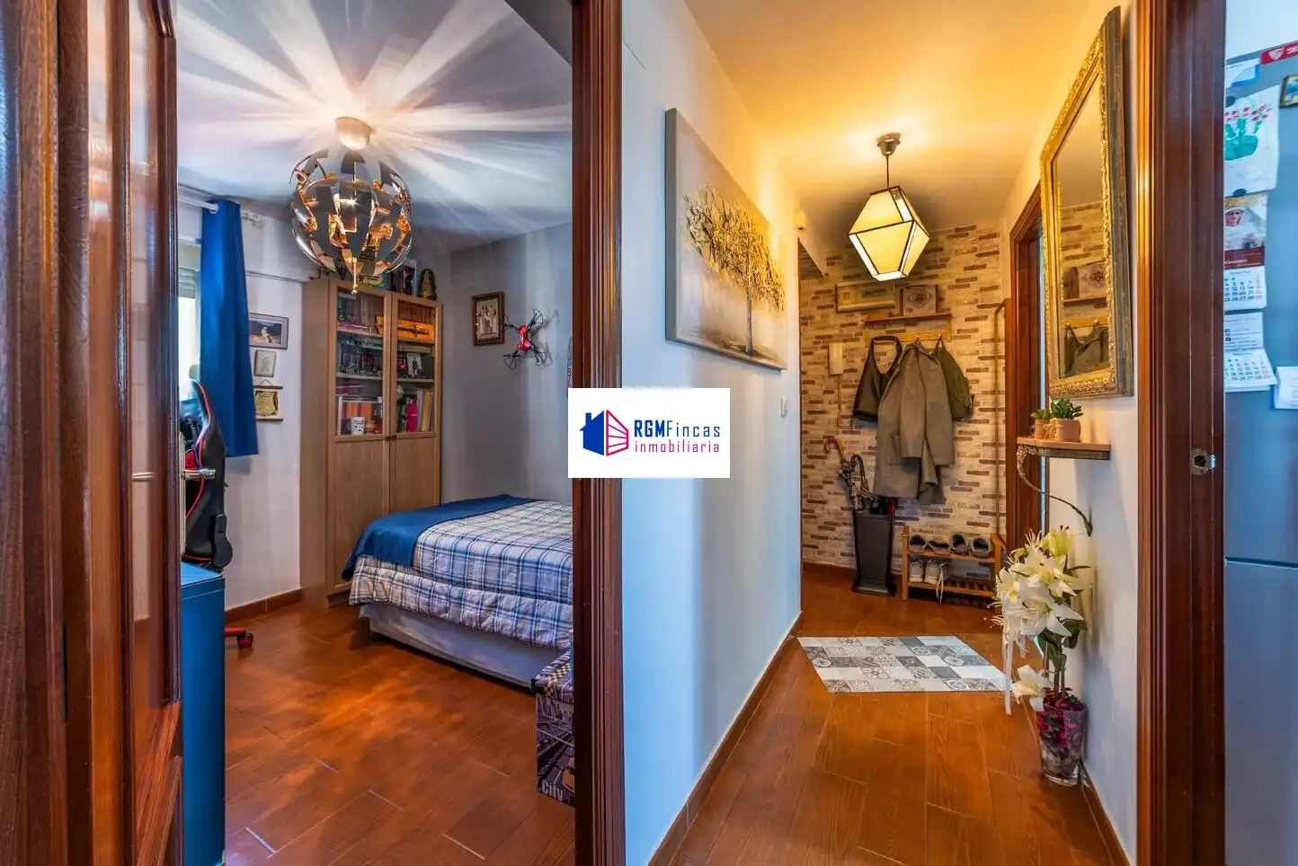 Bedroom of Flat for sale in Sevilla  with Air Conditioner, Heating and Terrace