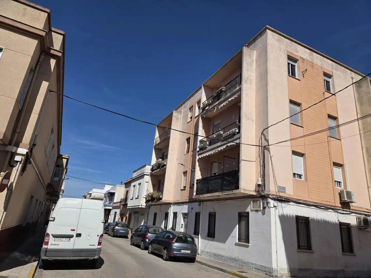Vista exterior de Pis en venda en Almoines amb Terrassa i Traster
