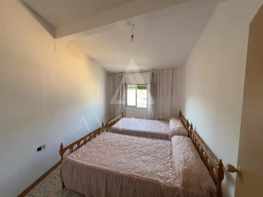 Houses for sale in N/A, Alhóndiga