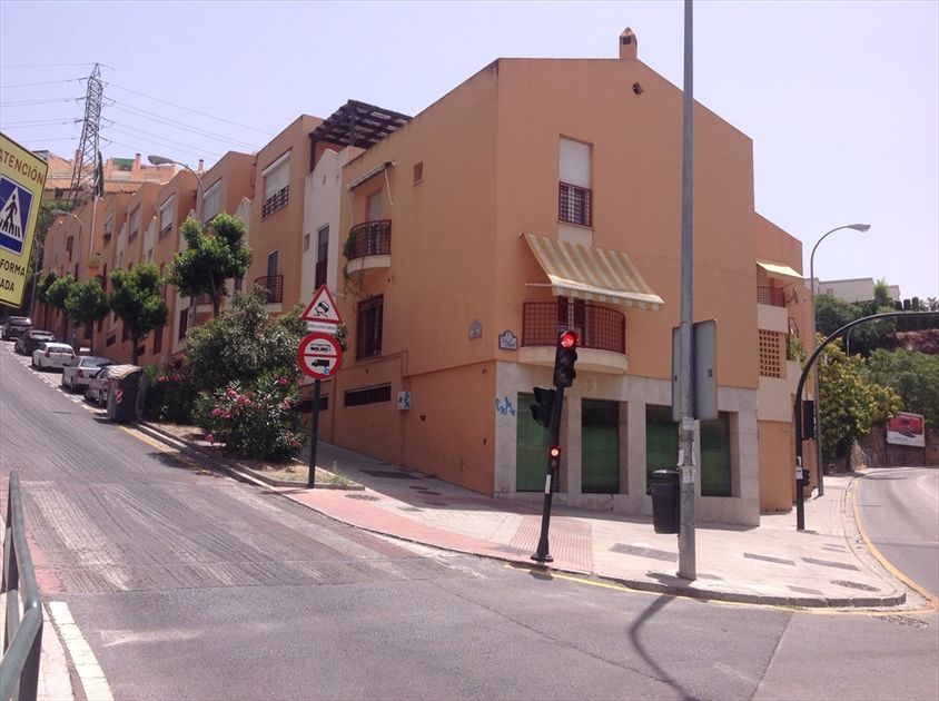 Exterior view of Garage for sale in  Granada Capital