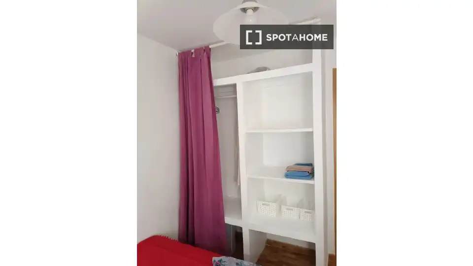 Habitación de Piso para compartir en Madrid con Aire acondicionado, Calefacción y Terraza