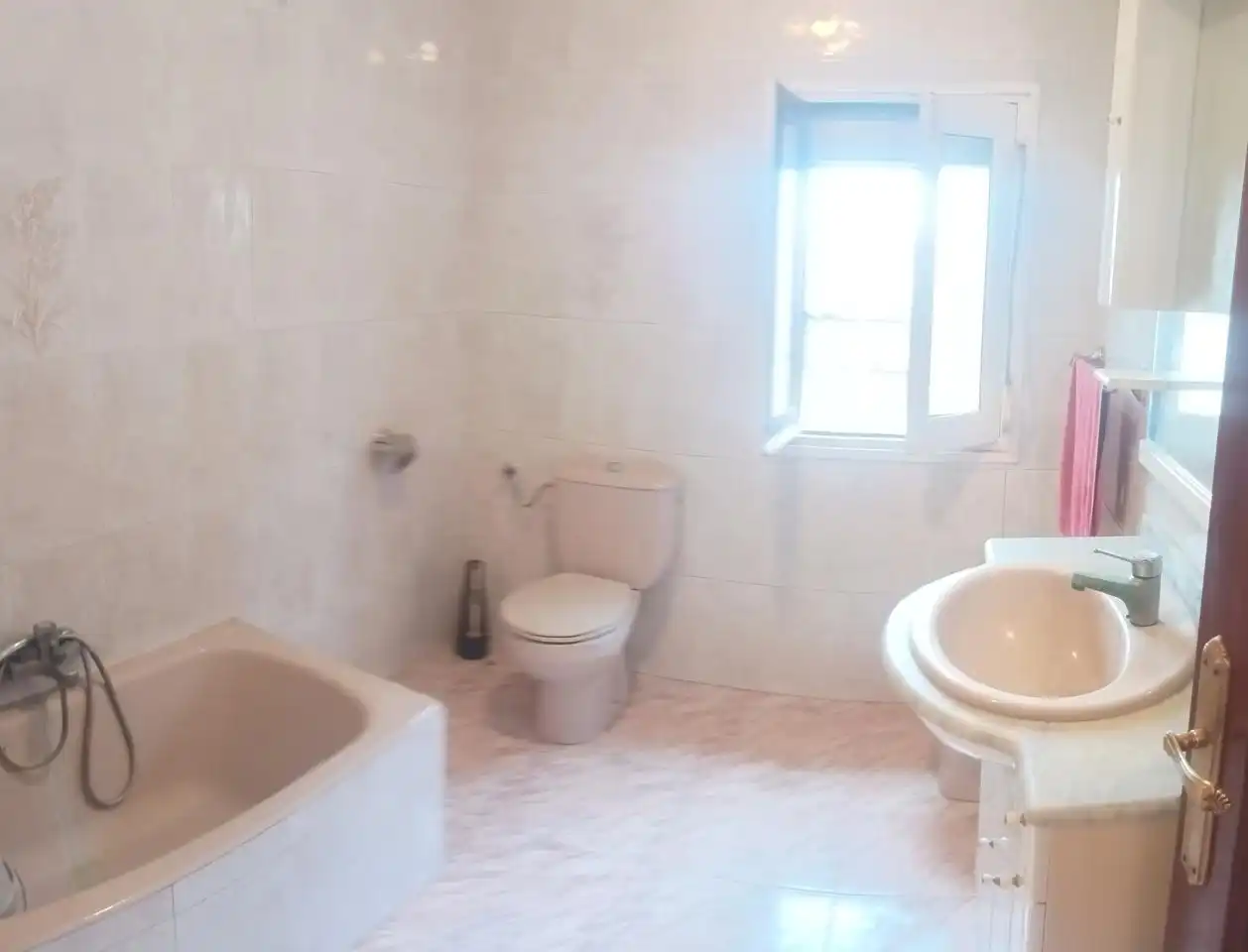 Bany de Edifici en venda en Ateca