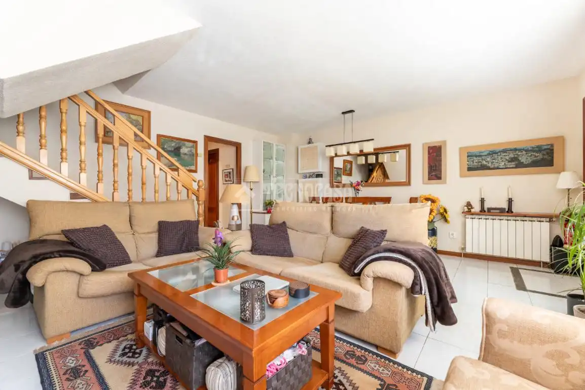 Living room of Detached homes for sale in Torrelodones  with Heating, Private garden and Terrace